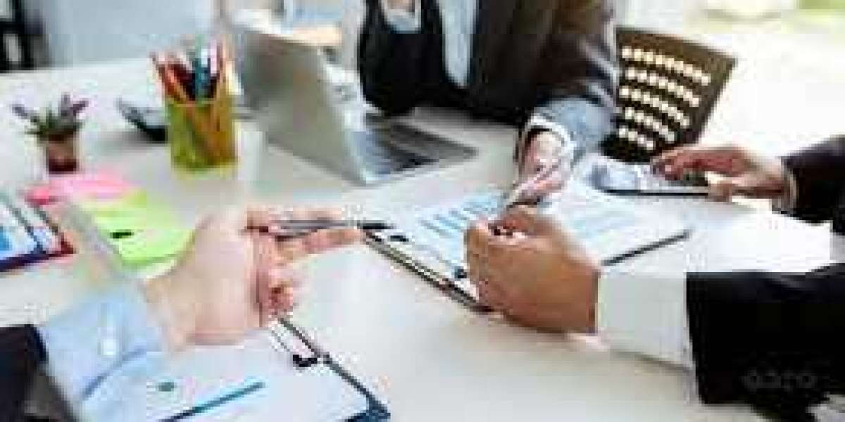 Should a business consult a capital gains tax accountant for restructuring?