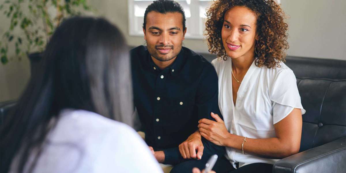 Strengthening Connection: Why Couples Therapy in Mississauga Is an Essential Step for Lasting Relationships