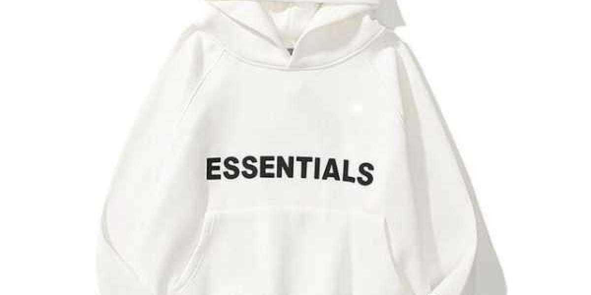 Essentials Hoodie – Crafted for Everyday Cool