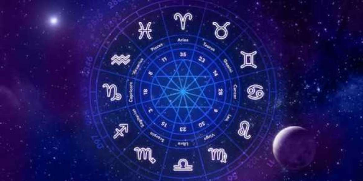 Best Astrologers on Astrotalk for Daily Horoscope Predictions