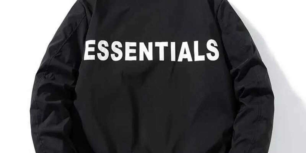 Essentials Fear of God: Redefining Streetwear with Timeless Simplicity