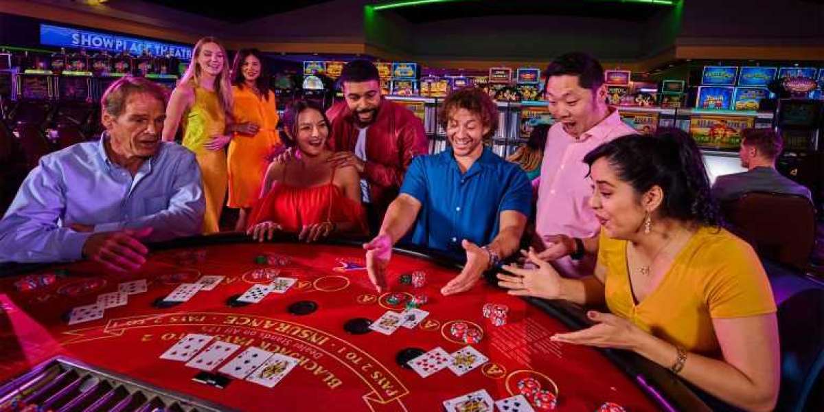 Mobile Casino Gaming: The Future is in Your Hand