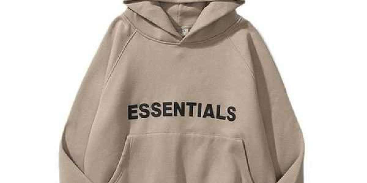 Essentials Outfit Inspiration: Effortless Looks for Daily Wear