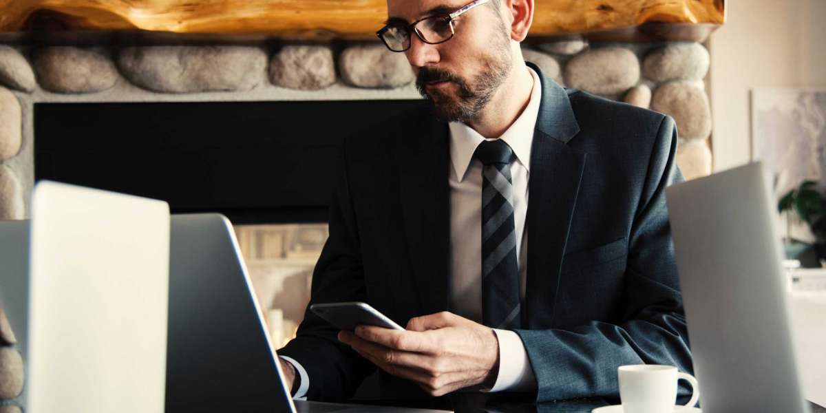 Pourquoi Externaliser la Comptabilité : Une Décision Stratégique