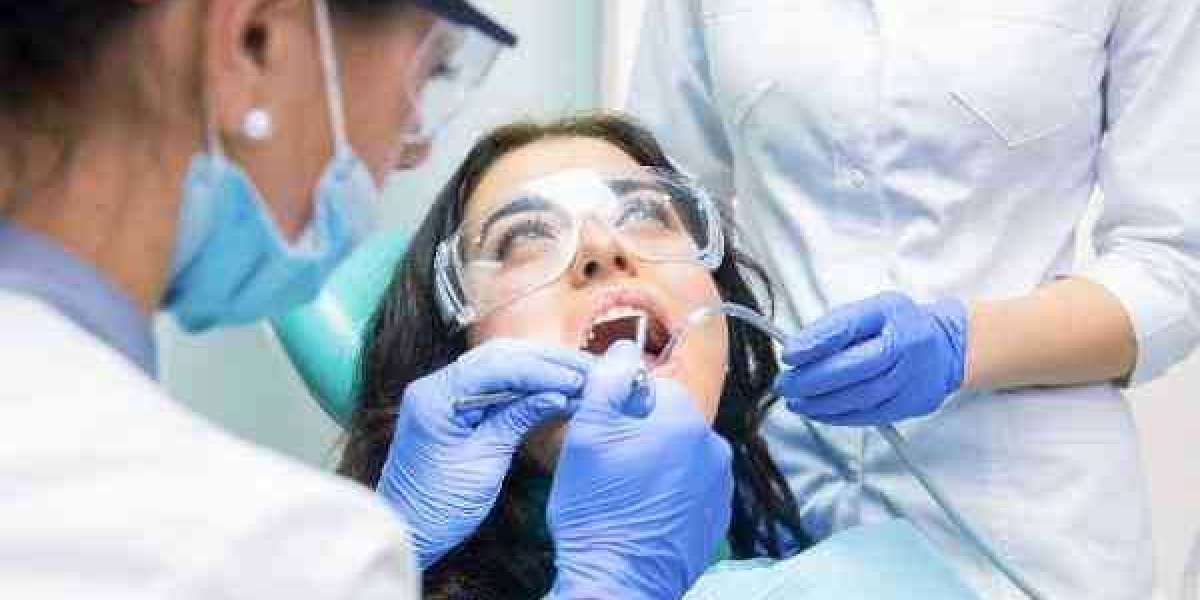 Emergency Dentistry That Eases the Pressure in Clapham