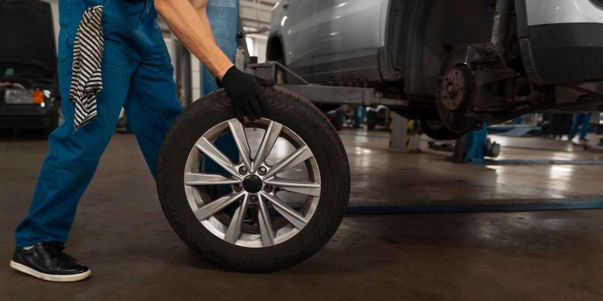 Road Trip Ready: How Patriot Express Auto Keeps You Rolling Smoothly