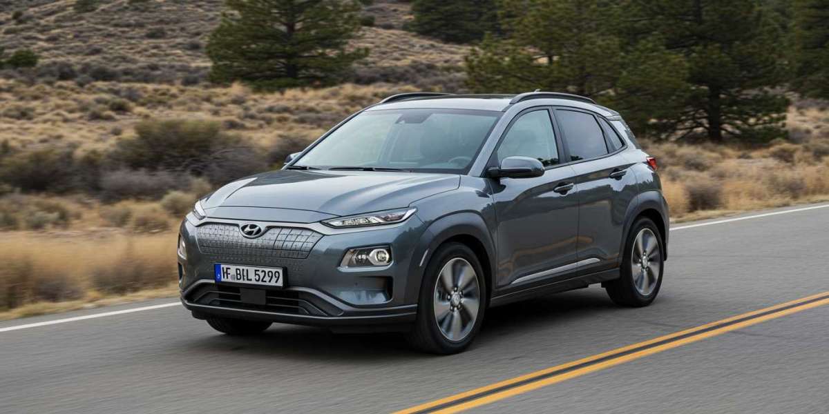 What is the driving range of the Hyundai Kona?