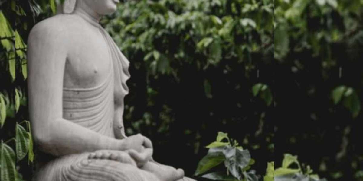 The Spiritual Significance of Buddha Sculptures in Modern Homes