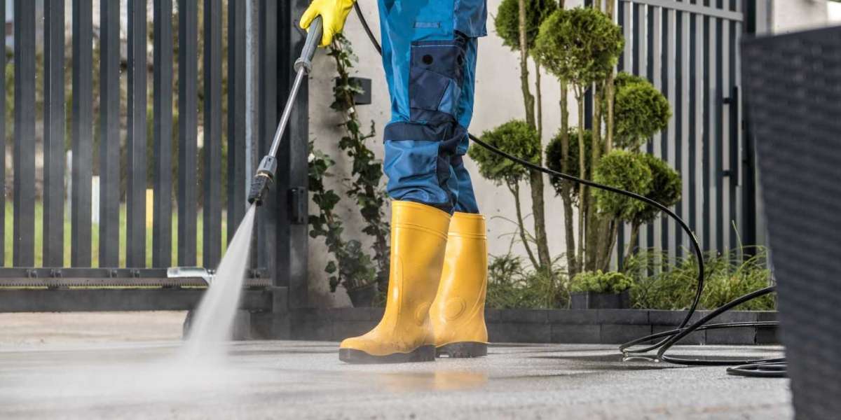Why House and Driveway Cleaning Services Boost Curb Appeal