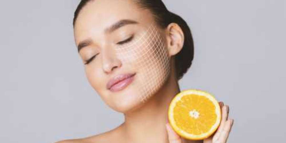 How Can a Vitamin C Facial Transform Your Skin’s Glow?