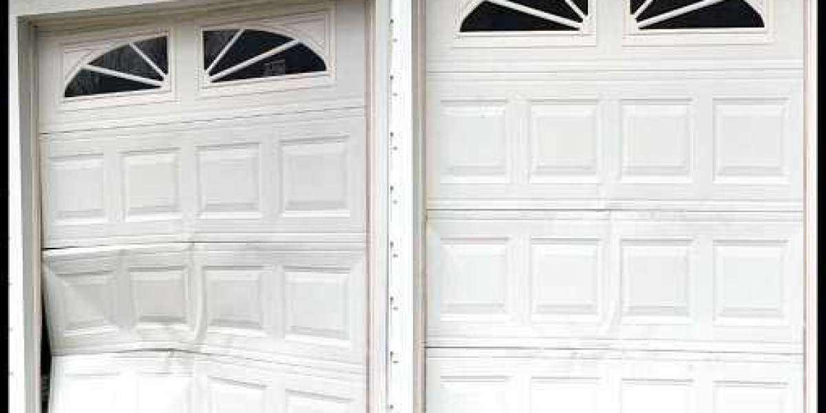 Fast Commercial Garage Door Repair Services in Florida